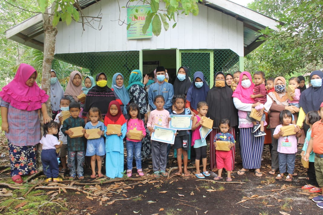 Imunisasi Kali ini Bagi-Bagi Hadiah Untuk Anak Balita Yang Aktif Dalam Setahun