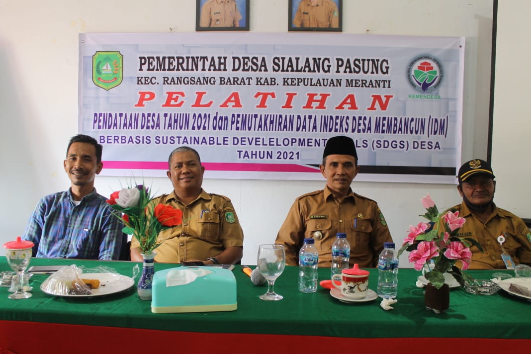 PEMDES Sialang Pasung Adakan pelatihan Pendataan Pemuktahiran Data Indeks Desa Membangun (IDM) Berbasis Sustainable Development Goals (SDGs) Desa Tahun 2021