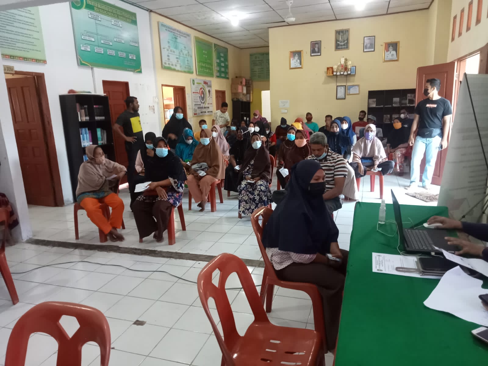 Vaksinasi Covid-19 Dosis II di Desa Sialang Pasung