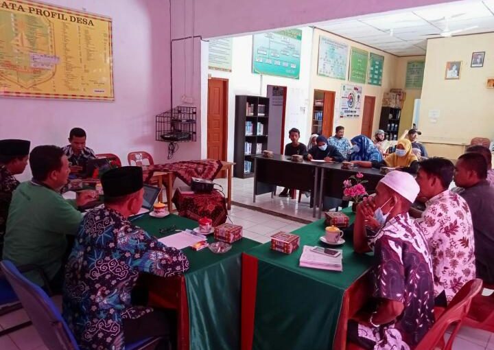 Focus Group Discussion (FGD) Rekonfirmasi ATS dan ABPTS di Desa Sialang Pasung