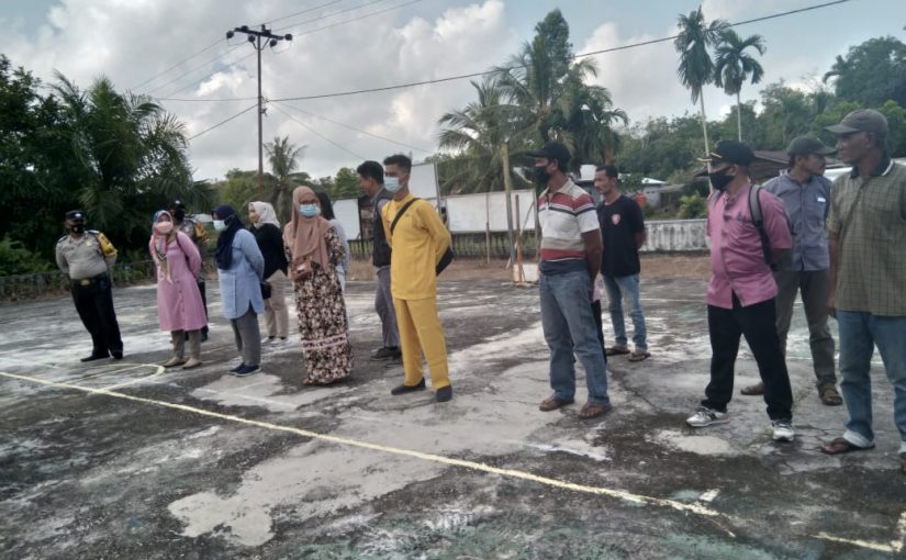 Vaksinasi Door to Door  di Desa Sialang Pasung